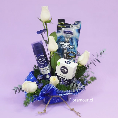 Arreglo con productos Nivea, Espuma, After Shave Balm y Afeitadora.
Slo Santiago